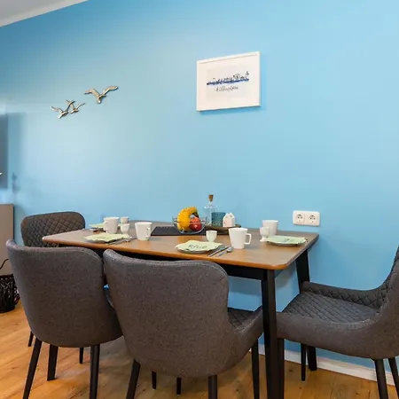 Moewen-butze 8103 Yachthafenresidenz