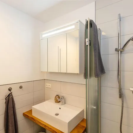 Moewen-butze 8103 Yachthafenresidenz Ostseebad Kühlungsborn